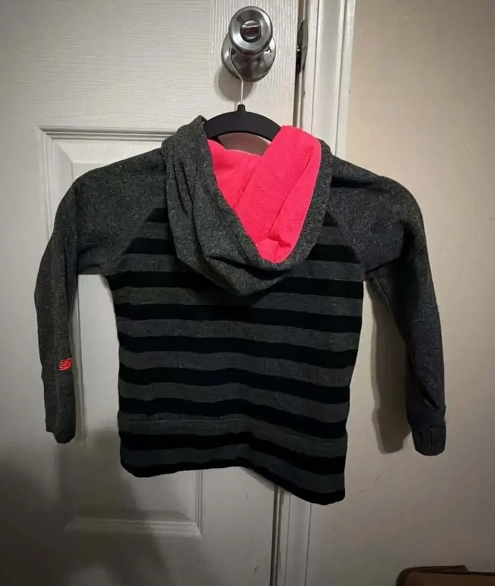 New Balance NB Heat Striped Performance Pullover Hoodie Youth Size XS 4/5